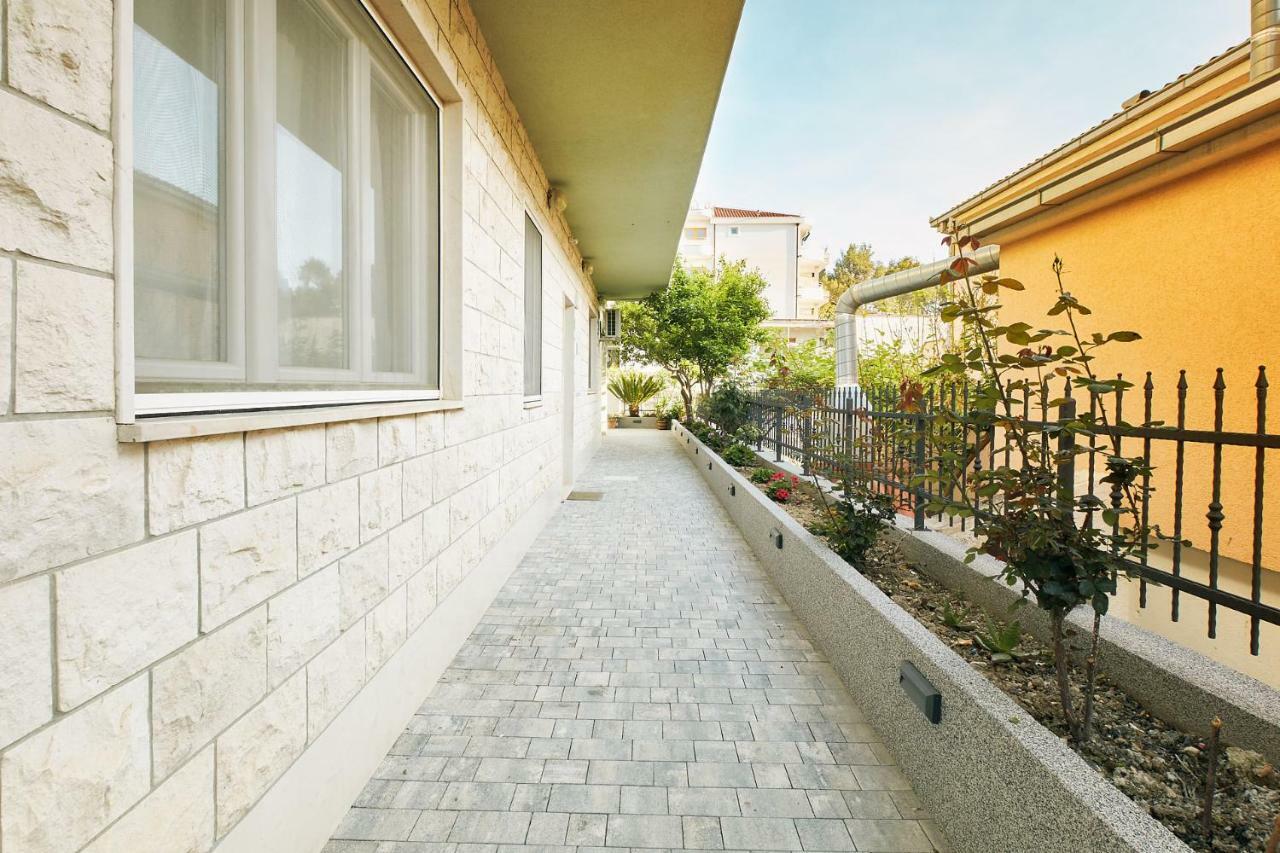 Apartment Casa Podstrana Exterior foto